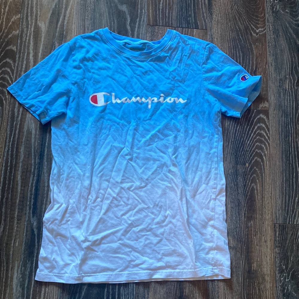 Champion T-shirt